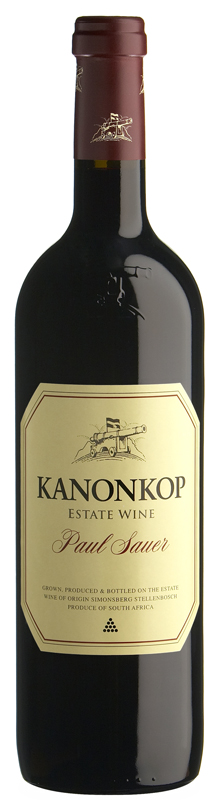 paul sauer en flaska rött vin från sydafrika