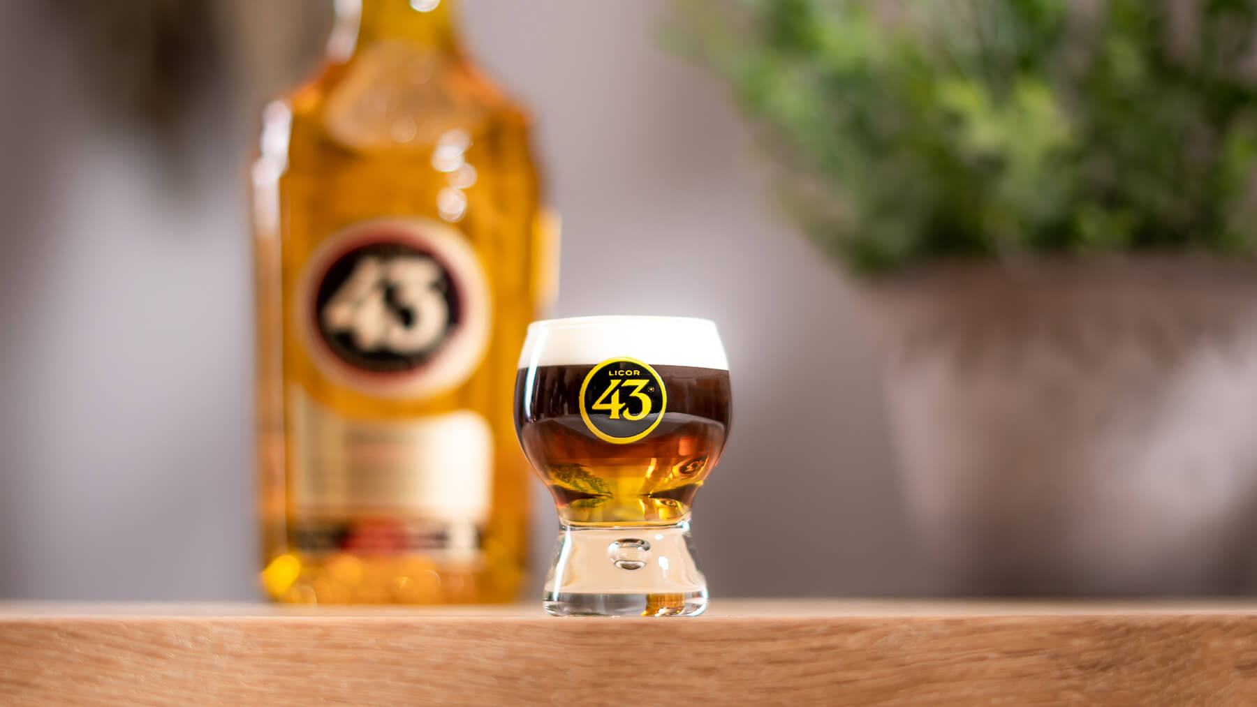 en hot shot med licor 43