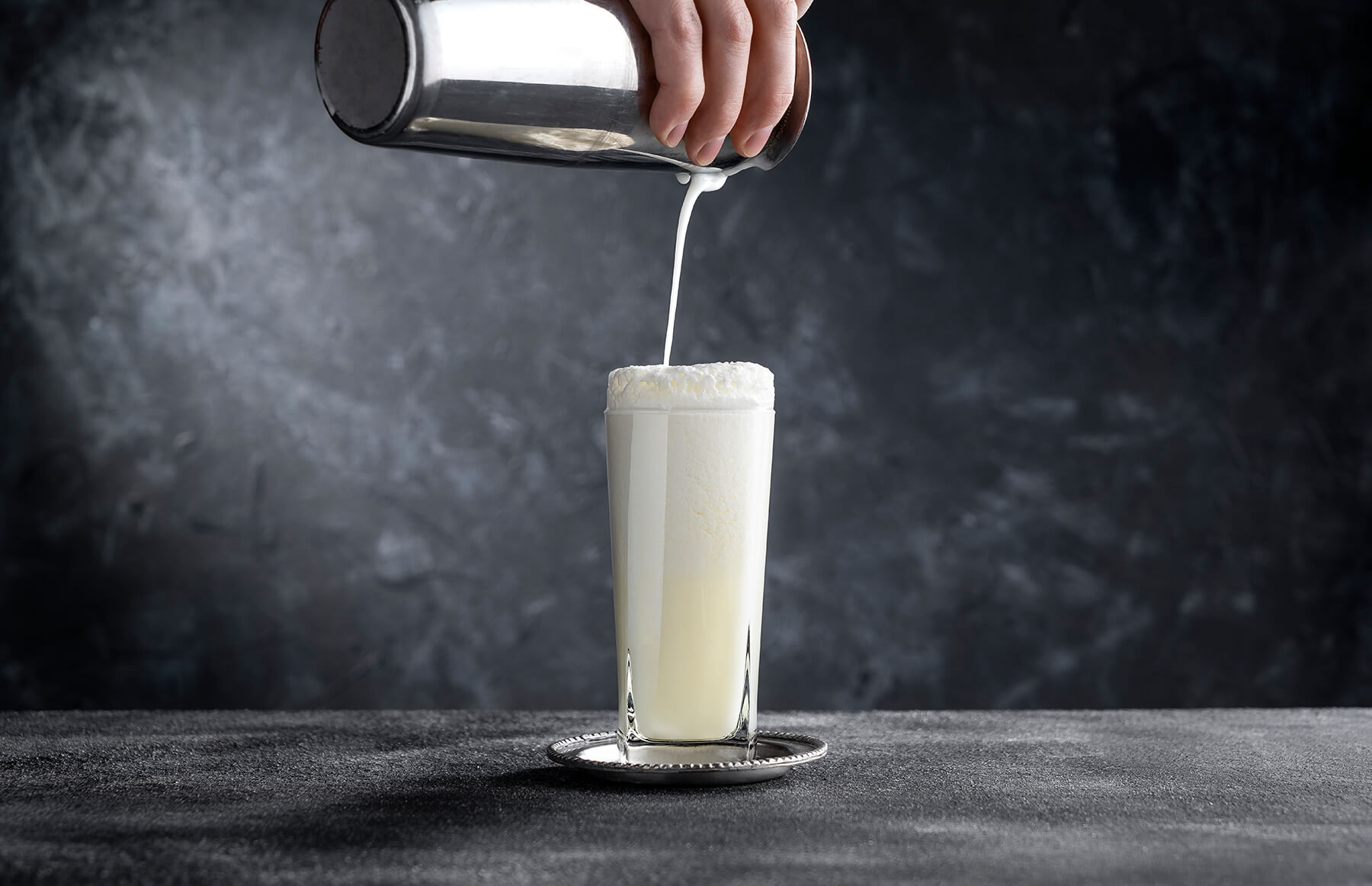 glas med ramos gin fizz