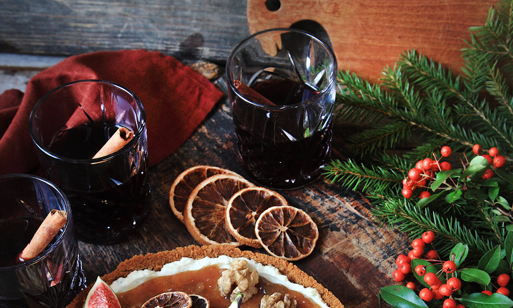 glas med kryddad vindrink