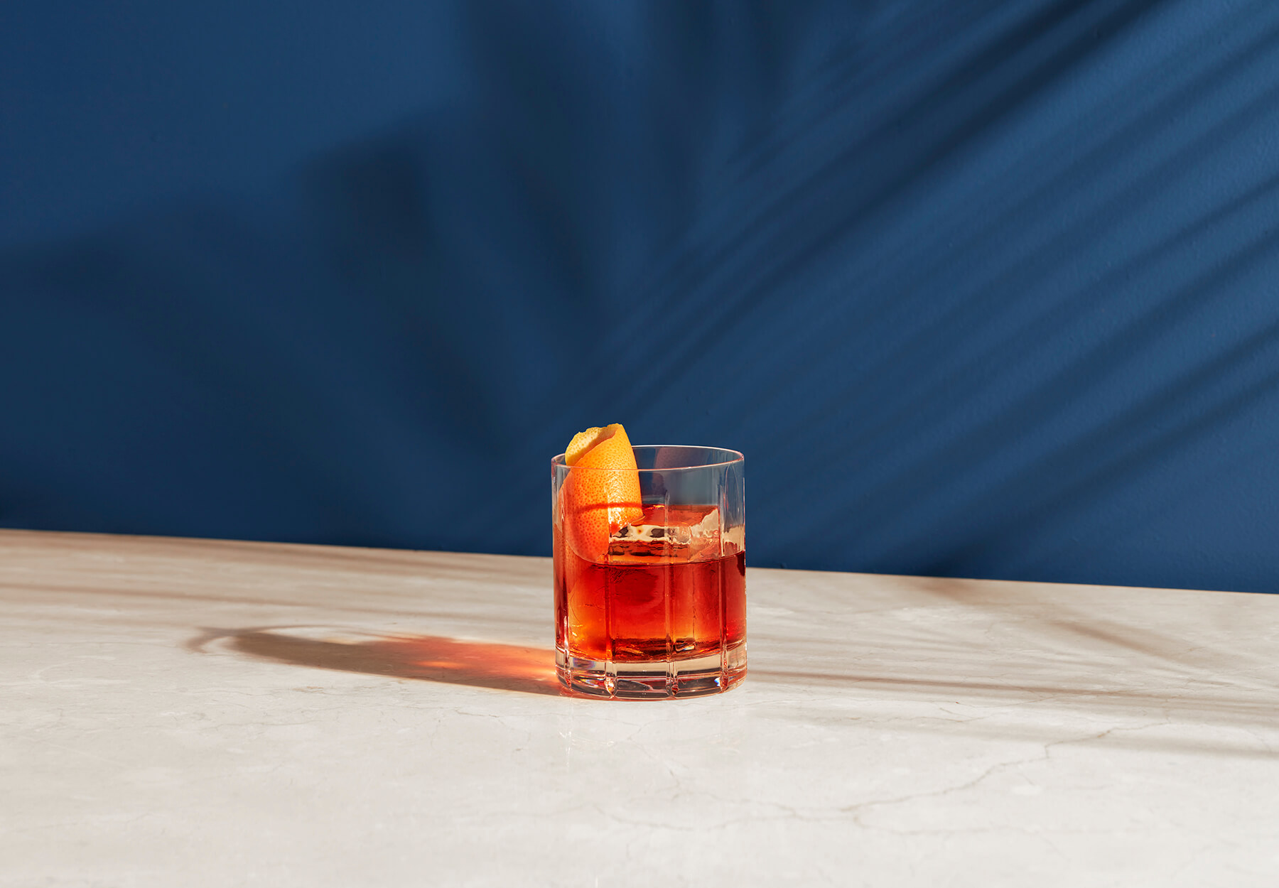 en drink me groni som är en variant av negroni