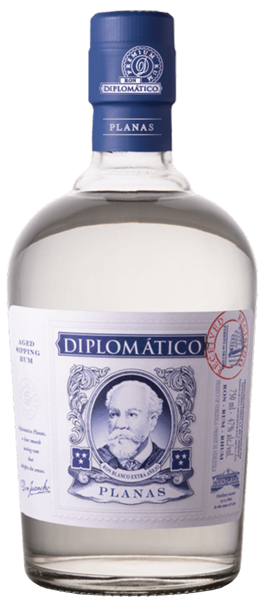 en flaska vit rom från diplomatico