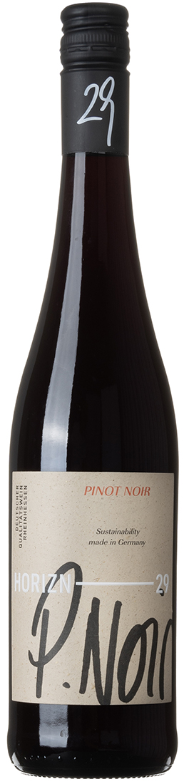 en flaska pinot noir vinflaska från tyskland brun etikett