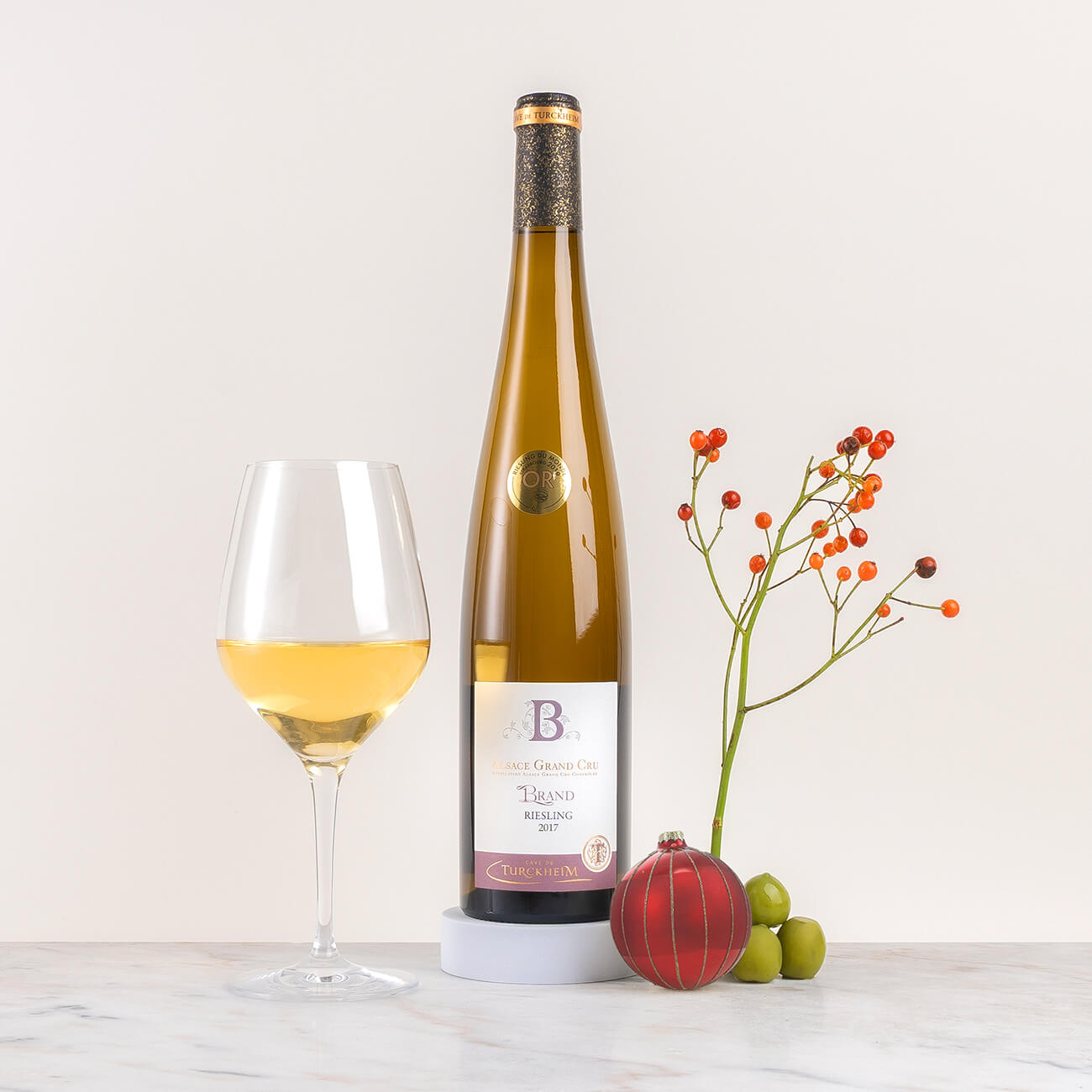 en flaska som julklapp vitt vin